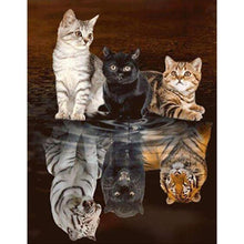 Carica l'immagine nel visualizzatore di Gallery, Animale invertito - diamante rotondo - 55x45cm