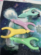 Carica l'immagine nel visualizzatore di Gallery, Penna Diamond painting dalla forma ergonomica