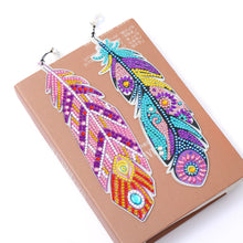 Carica l'immagine nel visualizzatore di Gallery, Fai da te a mano Art Diamond Painting Segnalibro Feather Series