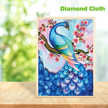 Carica l'immagine nel visualizzatore di Gallery, Peafowl - diamante rotondo - 30x40cm