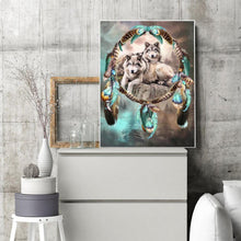 Carica l'immagine nel visualizzatore di Gallery, Wolf e dream catcher - diamante rotondo - 30x40cm