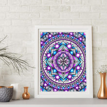 Carica l'immagine nel visualizzatore di Gallery, Mandala viola - pittura di diamante rotondo - 30x35cm