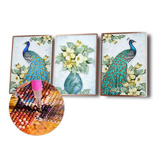 Carica l'immagine nel visualizzatore di Gallery, 3 pannelli pavone - diamante rotondo - 95x45cm