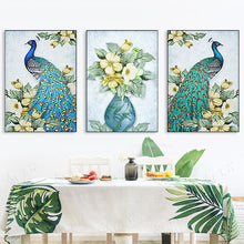 Carica l'immagine nel visualizzatore di Gallery, 3 pannelli pavone - diamante rotondo - 95x45cm