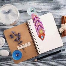 Carica l'immagine nel visualizzatore di Gallery, Fai da te a mano Art Diamond Painting Segnalibro Feather Series