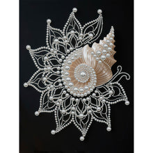 Carica l'immagine nel visualizzatore di Gallery, Woman-Partial Pearl Painting Kit with Frame-30x40cm
